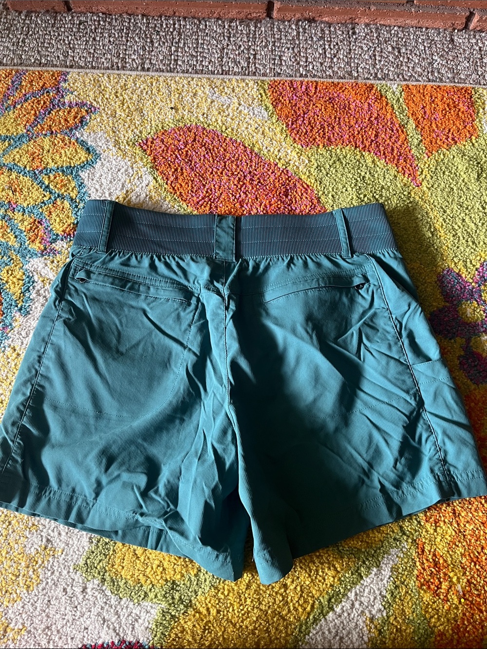 WOMENS SIZE 8 TITLE NINE CLAMBER SHORTS SUMMER - Picture 3 of 5